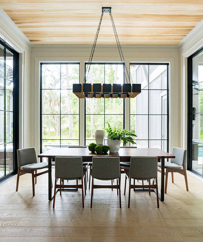 Moreland Dining Table