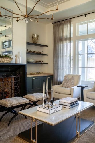 Parader Circle living room seating