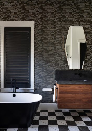 Wren Road Tiled Bathroom
