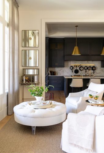 Parader Circle breakfast table