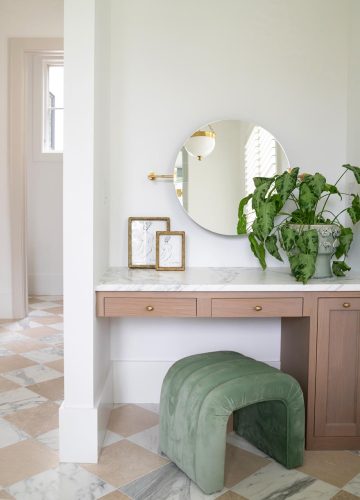 Boone Hall Master Vanity