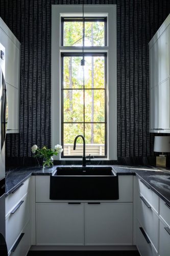 Lavington small sink & counter area