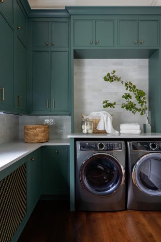 Old Bluff Road laundry room