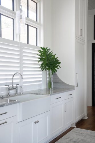 Drawbridge kitchen sink