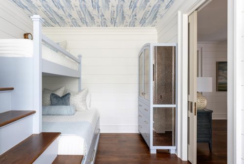Old Bluff Road bunk bed room