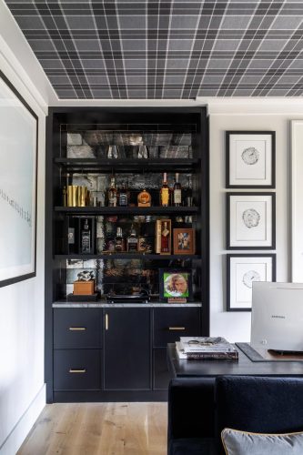 Lavington office hutch