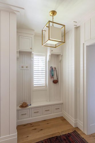 Parader Circle mud room