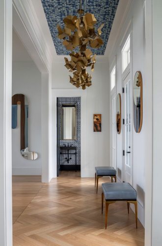 Crane Island front entryway