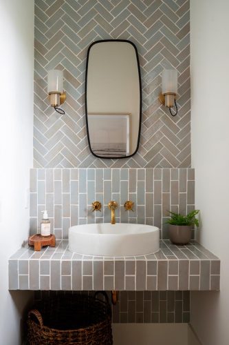 Eagle Lane Tiled bathroom sink