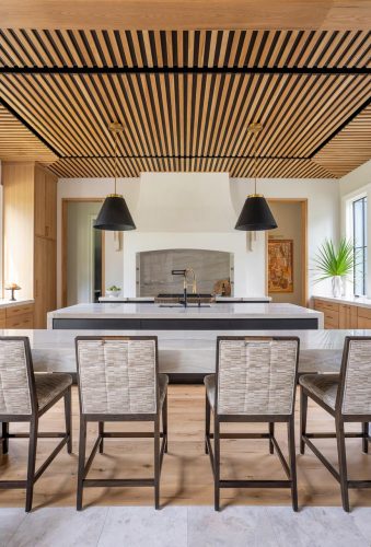 Palmetto Bluff Road Dining Area